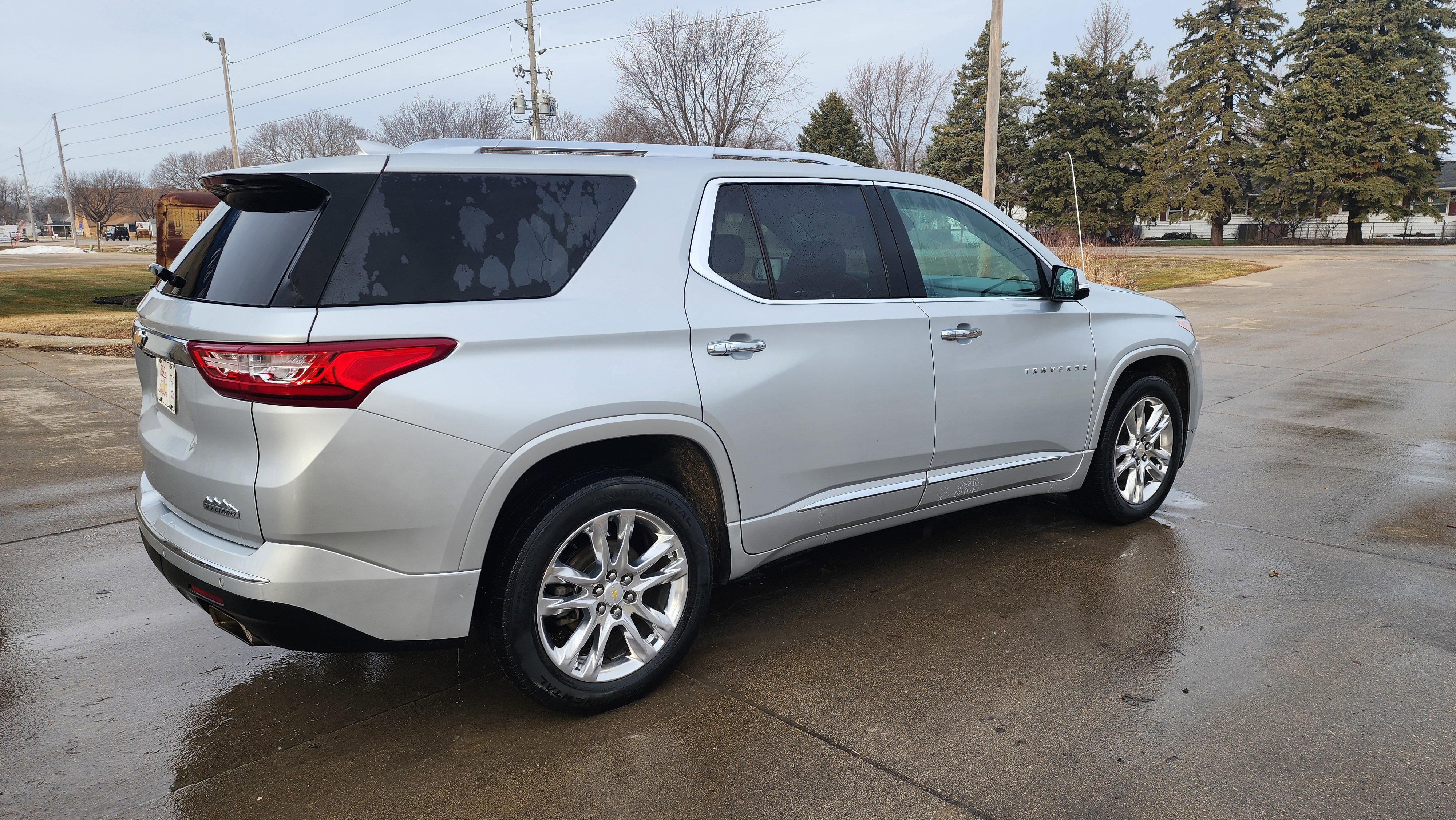 Used 2020 Chevrolet Traverse High Country image 4