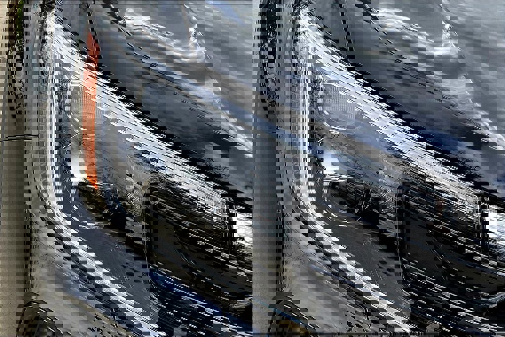 New 2025 Volkswagen Atlas Cross Sport SE image 28