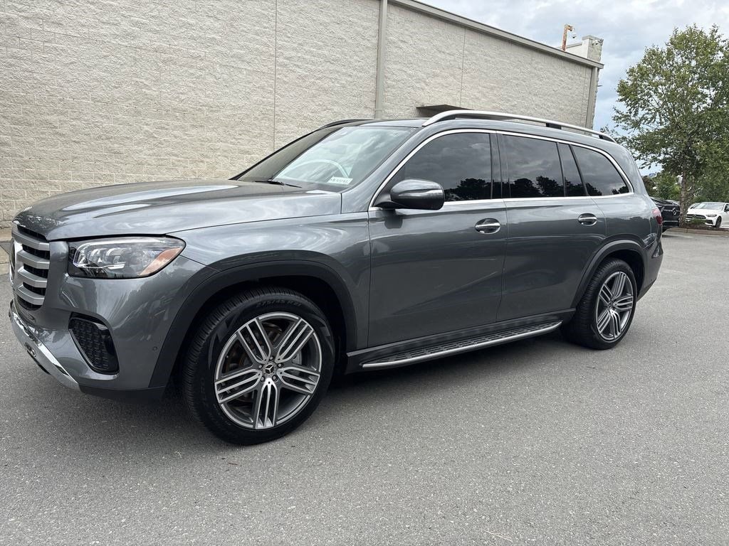 Certified 2025 Mercedes-Benz GLS 450 4MATIC image 7