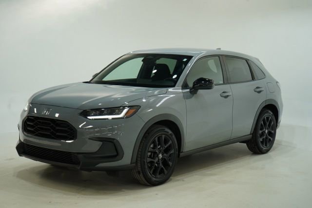 Used 2023 Honda HR-V Sport image 3