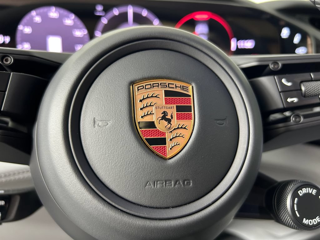 New 2026 Porsche Cayenne Electric AWD/4WD image 18