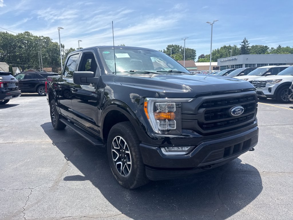 Used 2023 Ford F150 XLT w/ Equipment Group 302A High AWD/4WD image 4