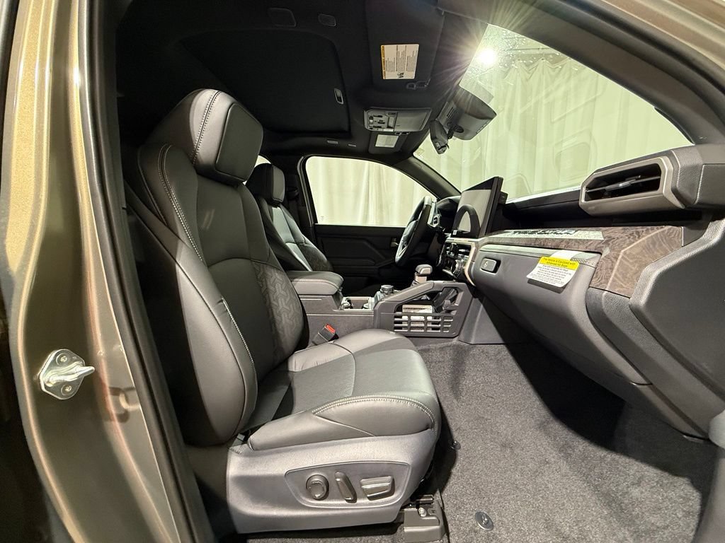 New 2026 Toyota Tacoma Limited AWD/4WD image 21