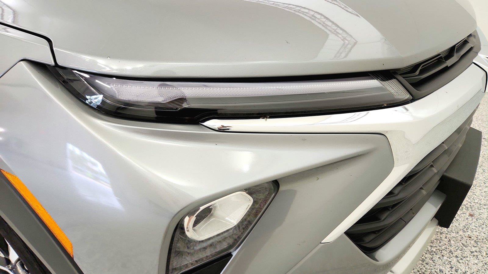 Used 2025 Chevrolet TrailBlazer LT AWD/4WD image 31