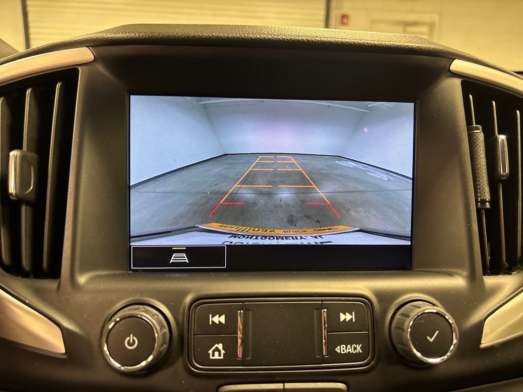 Certified 2024 GMC Terrain SLT image 40