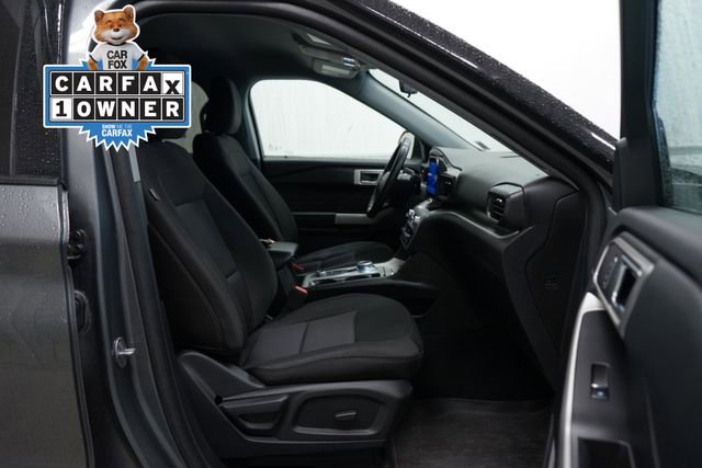 Certified 2023 Ford Explorer XLT image 32