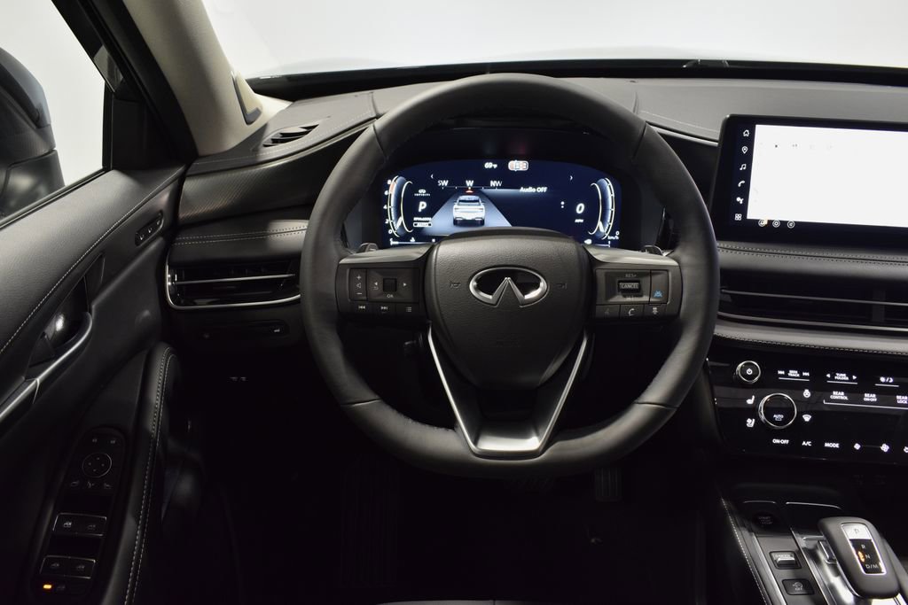 New 2026 INFINITI QX60 Luxe w/ Family Package image 12