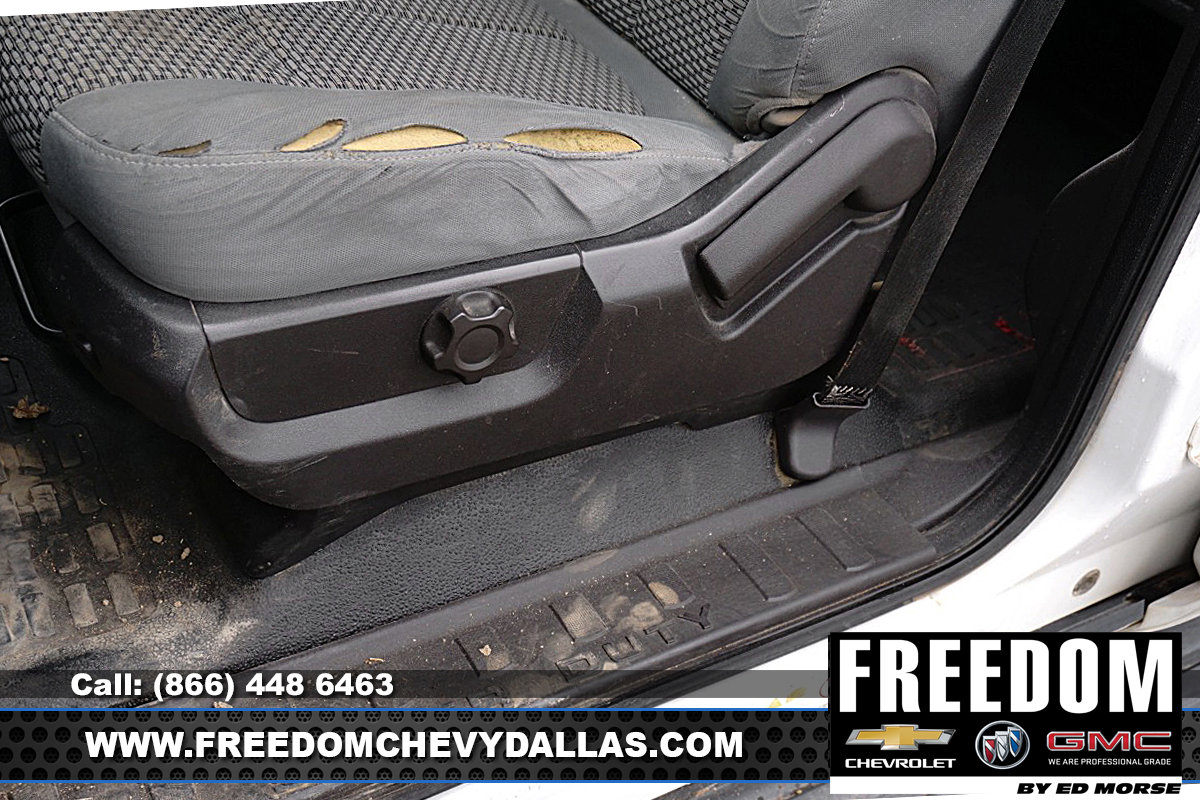 Used 2015 Ford F550 4x4 Crew Cab Super Duty image 25