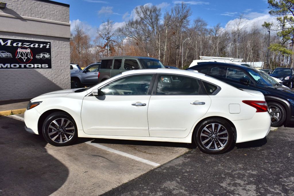 Used 2016 Nissan Altima 2.5 SL w/ 2.5 Technology w/LED Package image 3