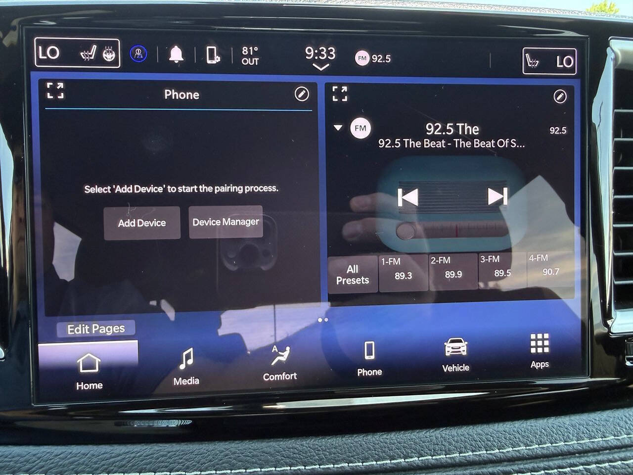Used 2024 Chrysler Pacifica Touring FWD image 37