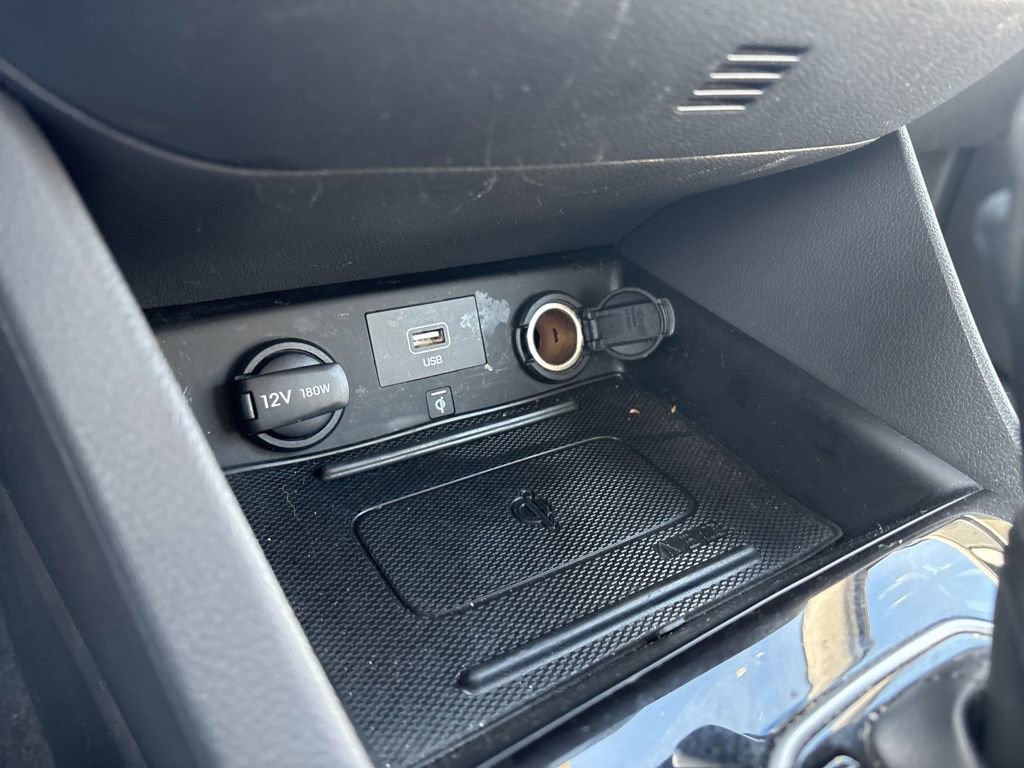 Used 2020 Hyundai Ioniq SEL image 24