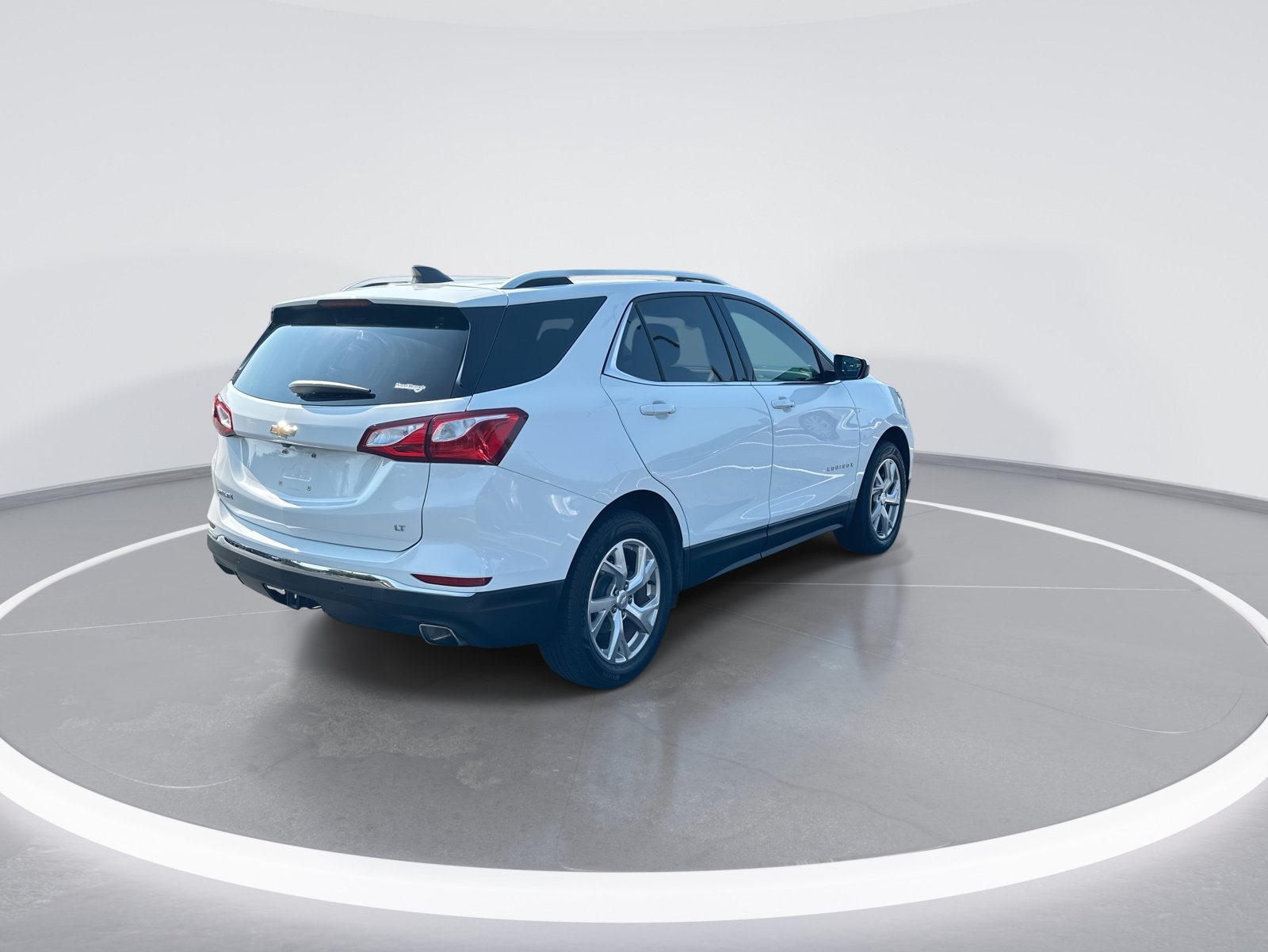 Used 2020 Chevrolet Equinox LT FWD image 9