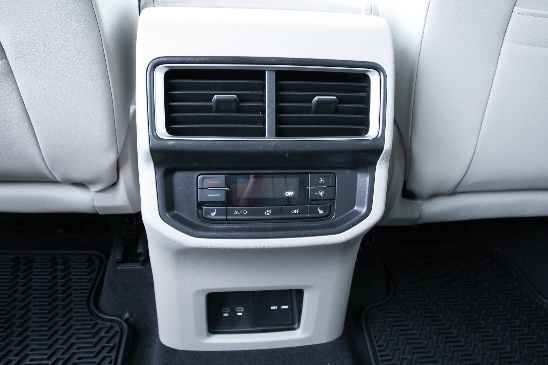 New 2026 Volkswagen Atlas SEL AWD/4WD image 26