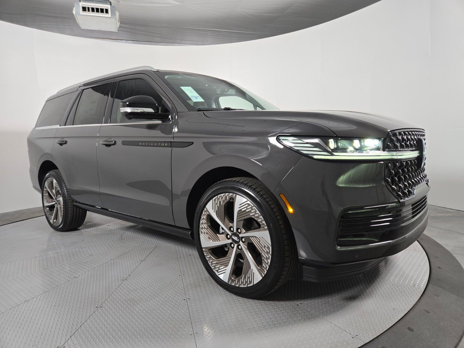 New 2026 Lincoln Navigator Black Label image 2