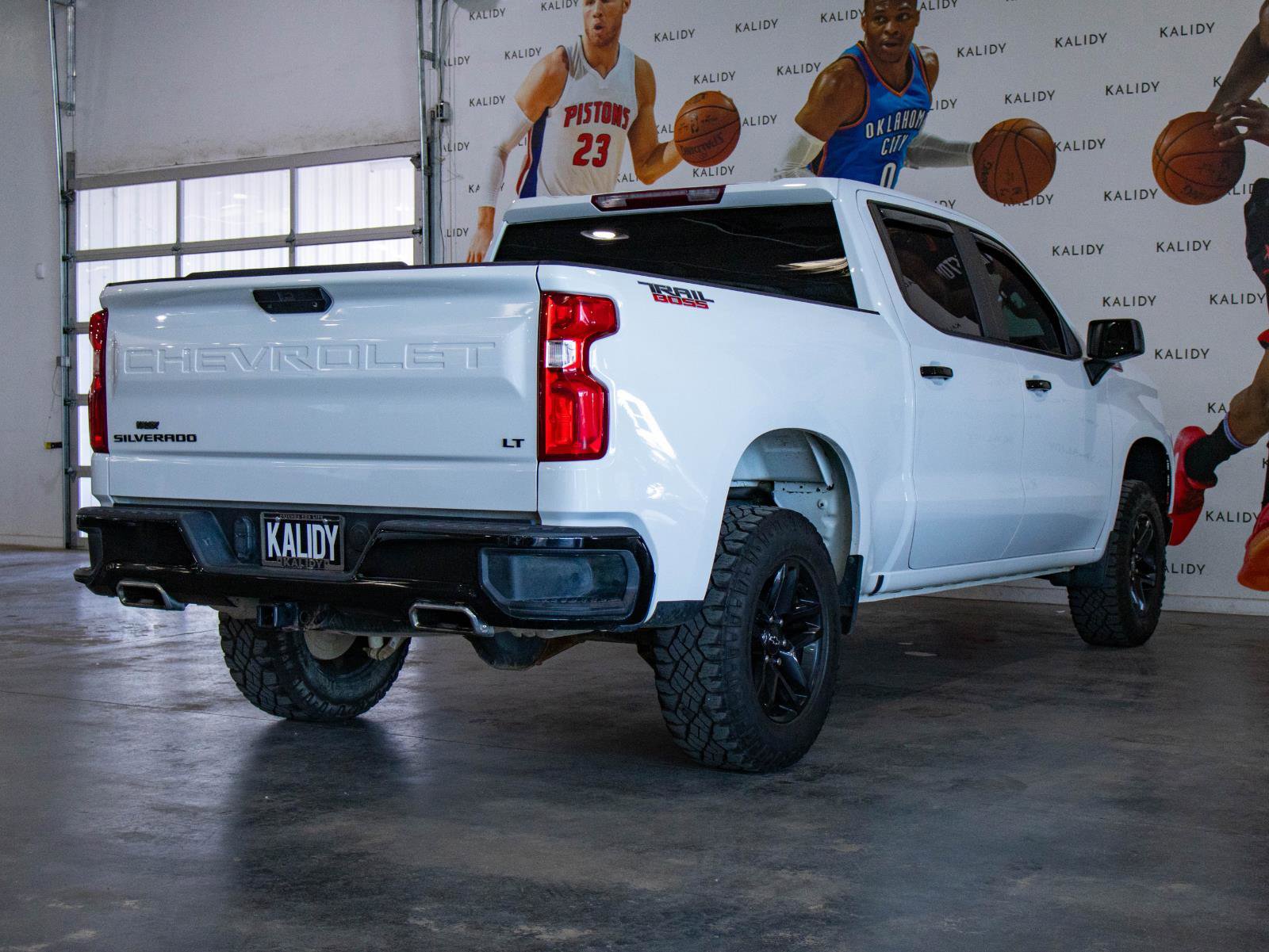 Used 2022 Chevrolet Silverado 1500 LT Trail Boss w/ LPO, Dark Essentials Package image 23