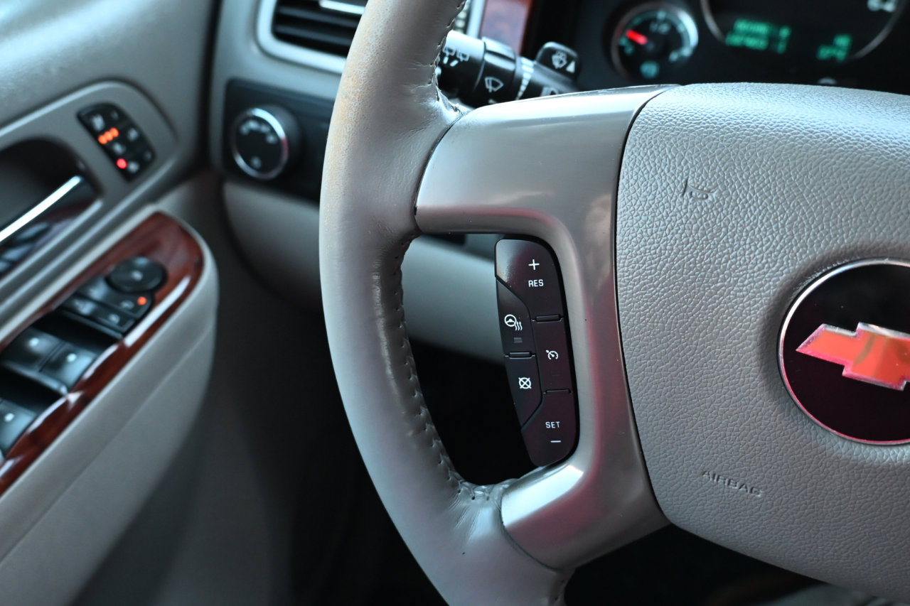 Used 2012 Chevrolet Tahoe LTZ image 24