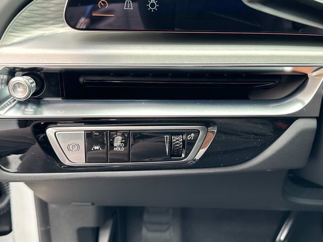 New 2025 Cadillac Lyriq Sport w/ LPO, Floor Liner Package image 31