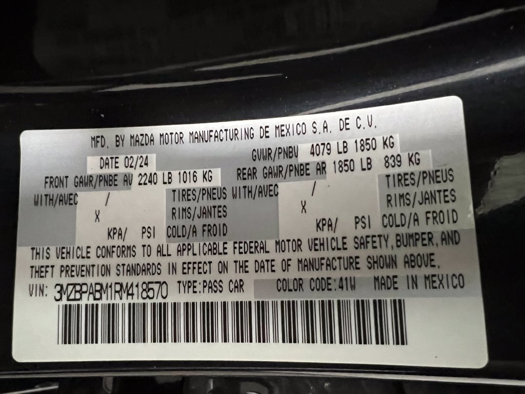 Used 2024 MAZDA MAZDA3 s FWD image 33
