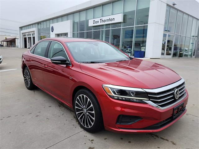 Certified 2022 Volkswagen Passat 2.0T