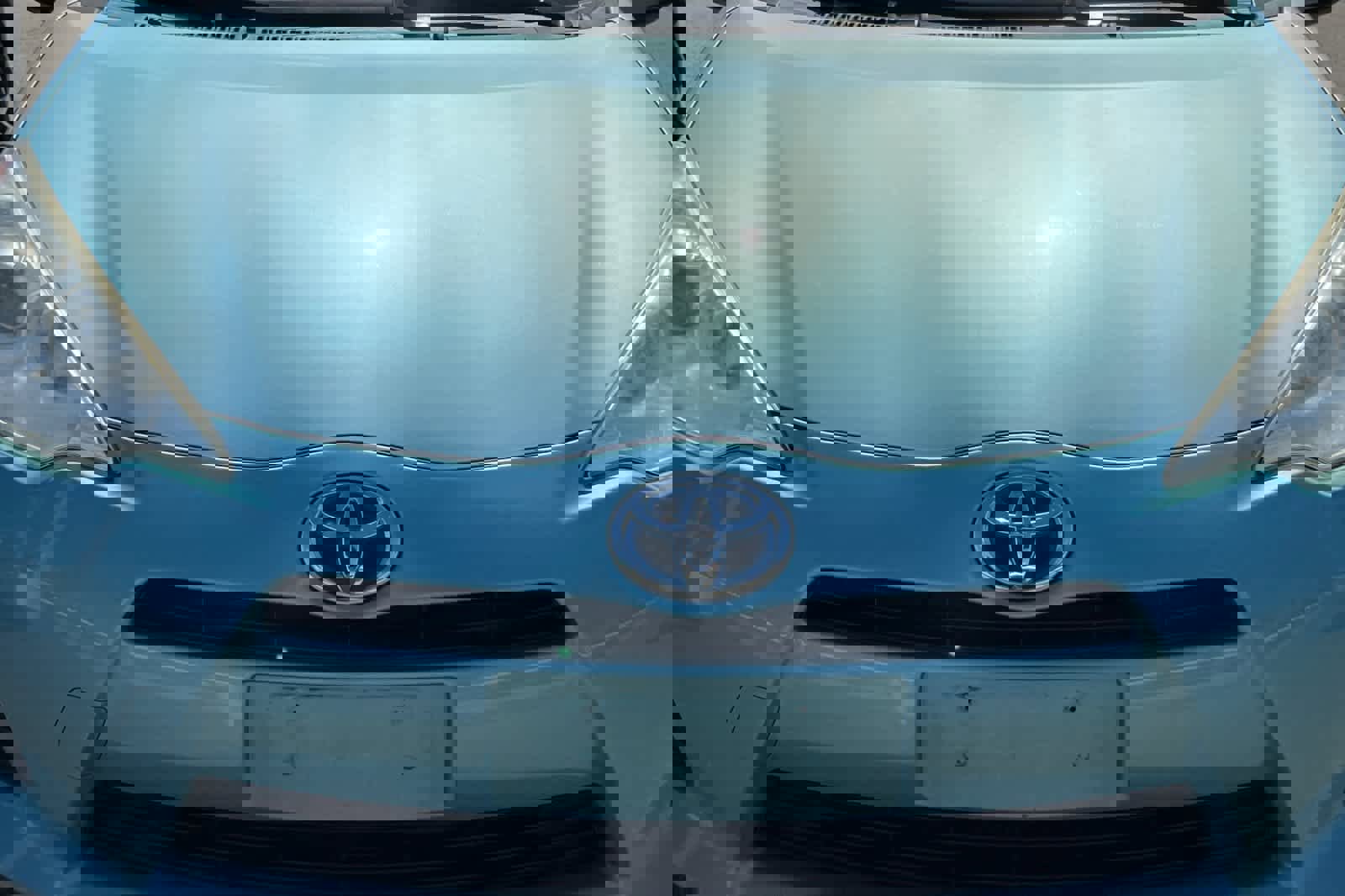 Used 2012 Toyota Prius C Two image 12