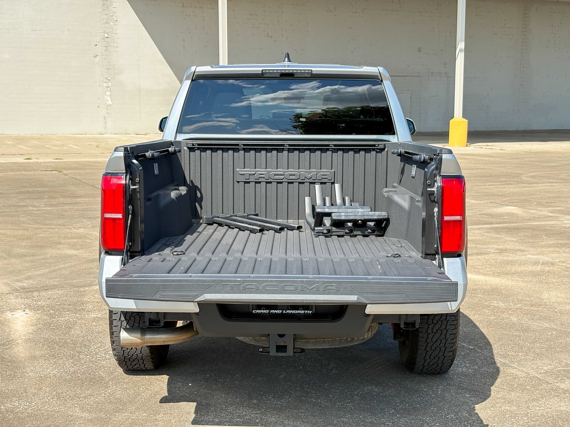 Used 2024 Toyota Tacoma TRD Off-Road AWD/4WD image 37