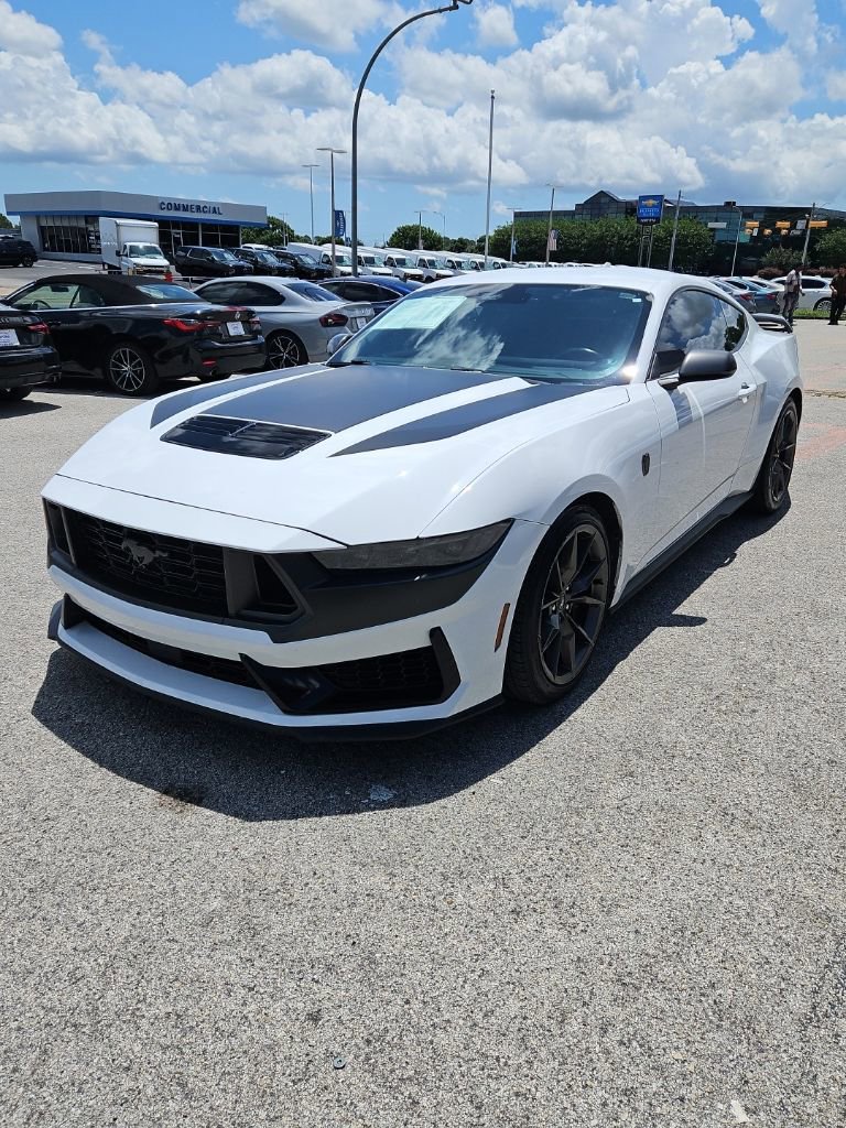 Used 2024 Ford Mustang Dark Horse RWD image 3
