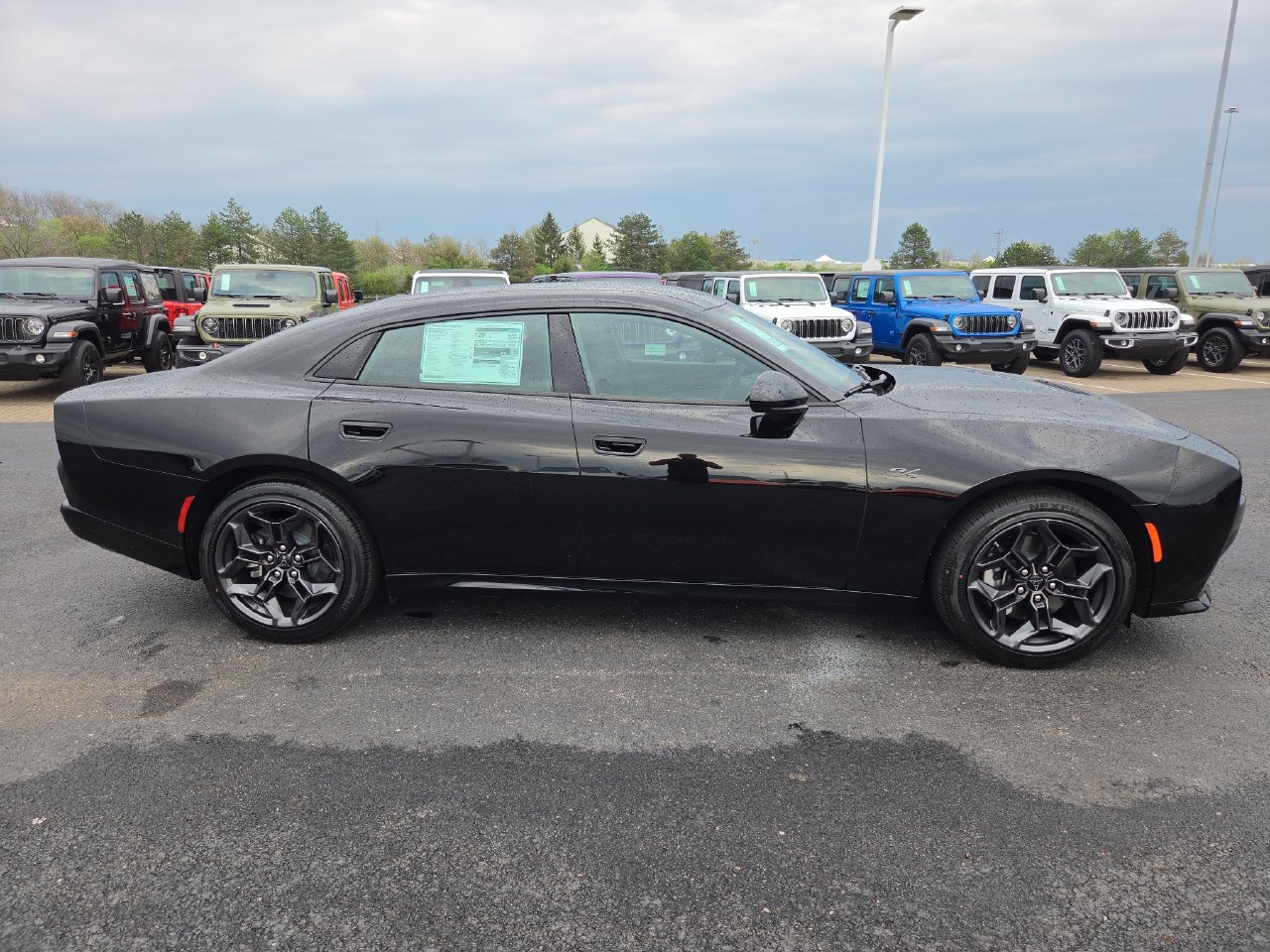 New 2026 Dodge Charger R/T w/ Blacktop Package AWD/4WD image 8