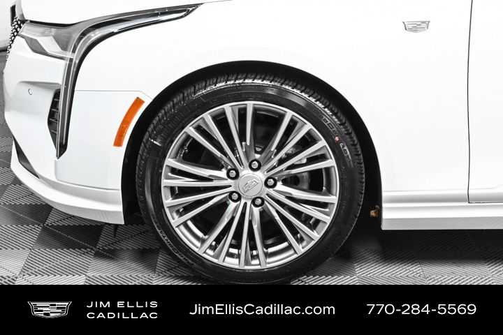 New 2025 Cadillac CT4 Premium Luxury image 32
