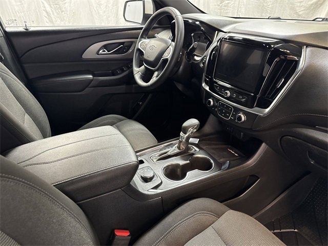 Certified 2023 Chevrolet Traverse LT w/ Midnight/Sport Edition image 30