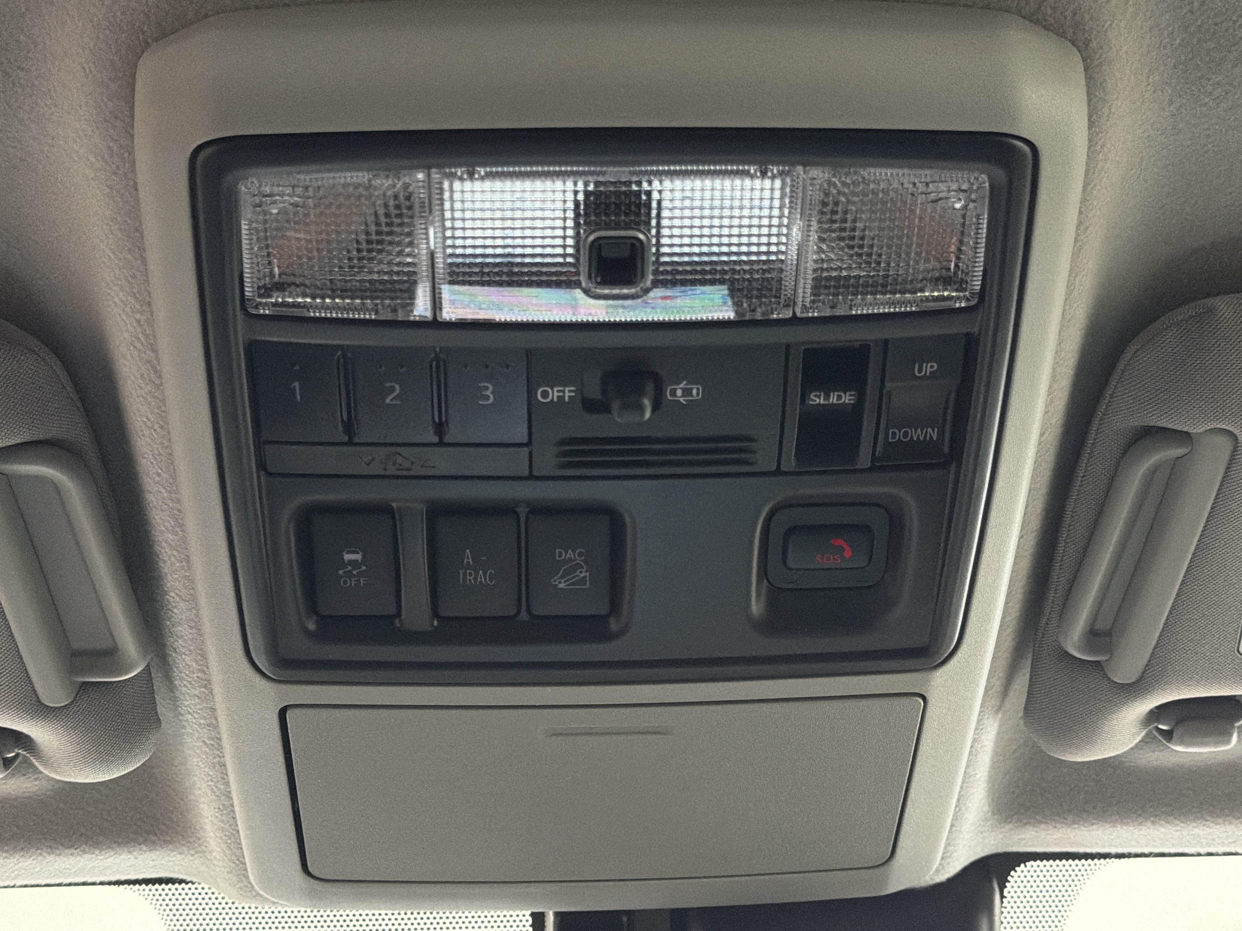 Used 2024 Toyota 4Runner SR5 Premium w/ Moonroof Package AWD/4WD image 19