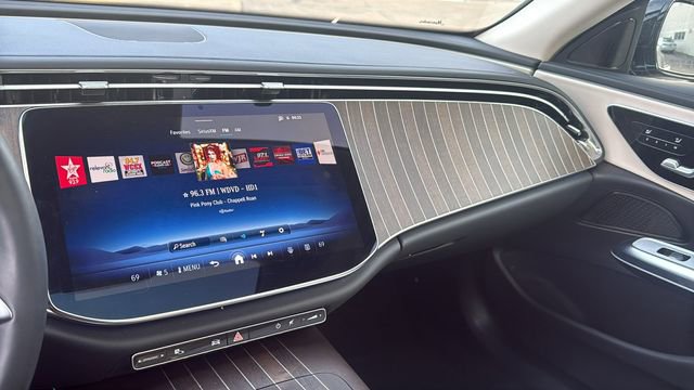 Certified 2025 Mercedes-Benz E 350 4MATIC Sedan image 32