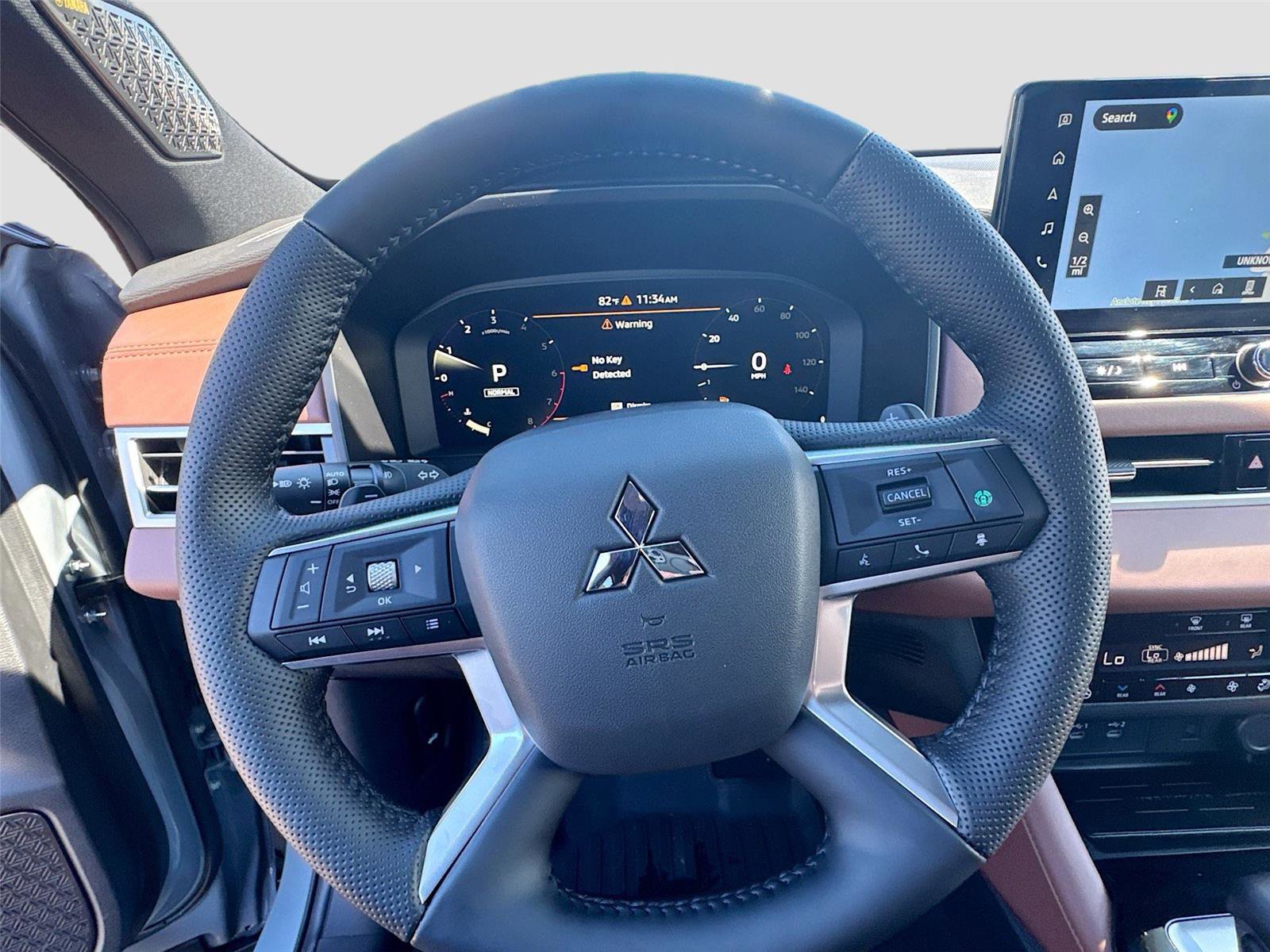 New 2025 Mitsubishi Outlander SEL image 11