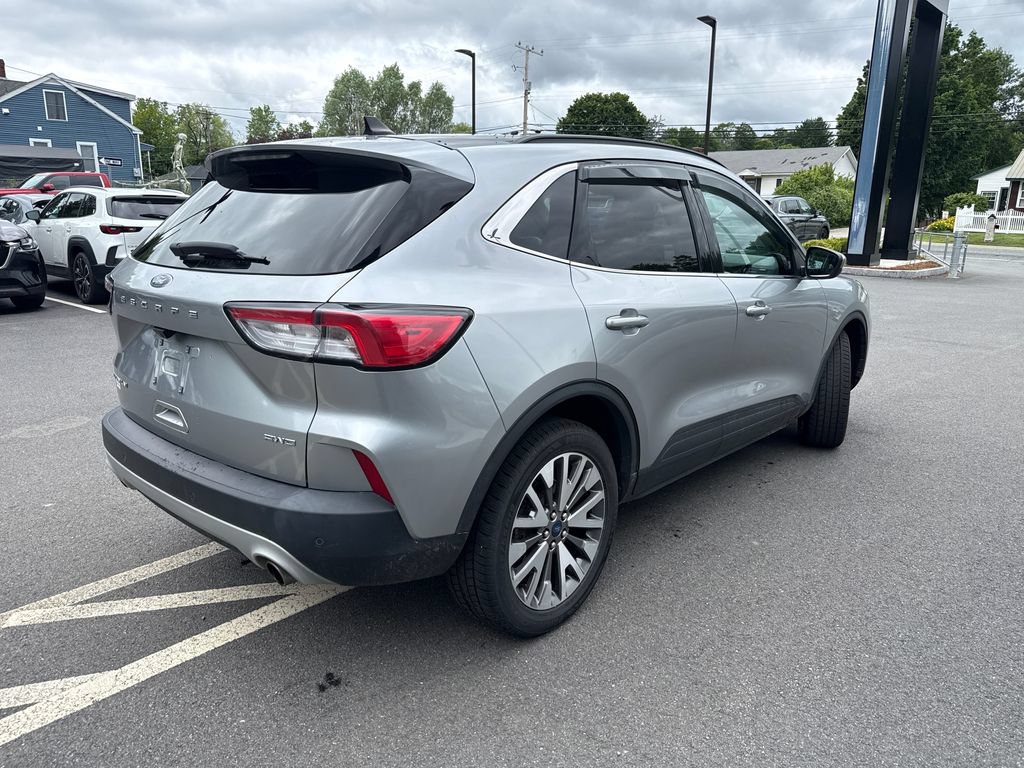 Used 2022 Ford Escape Titanium AWD/4WD image 5