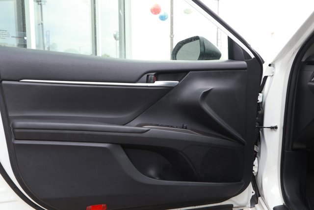 Used 2024 Toyota Camry LE FWD image 21