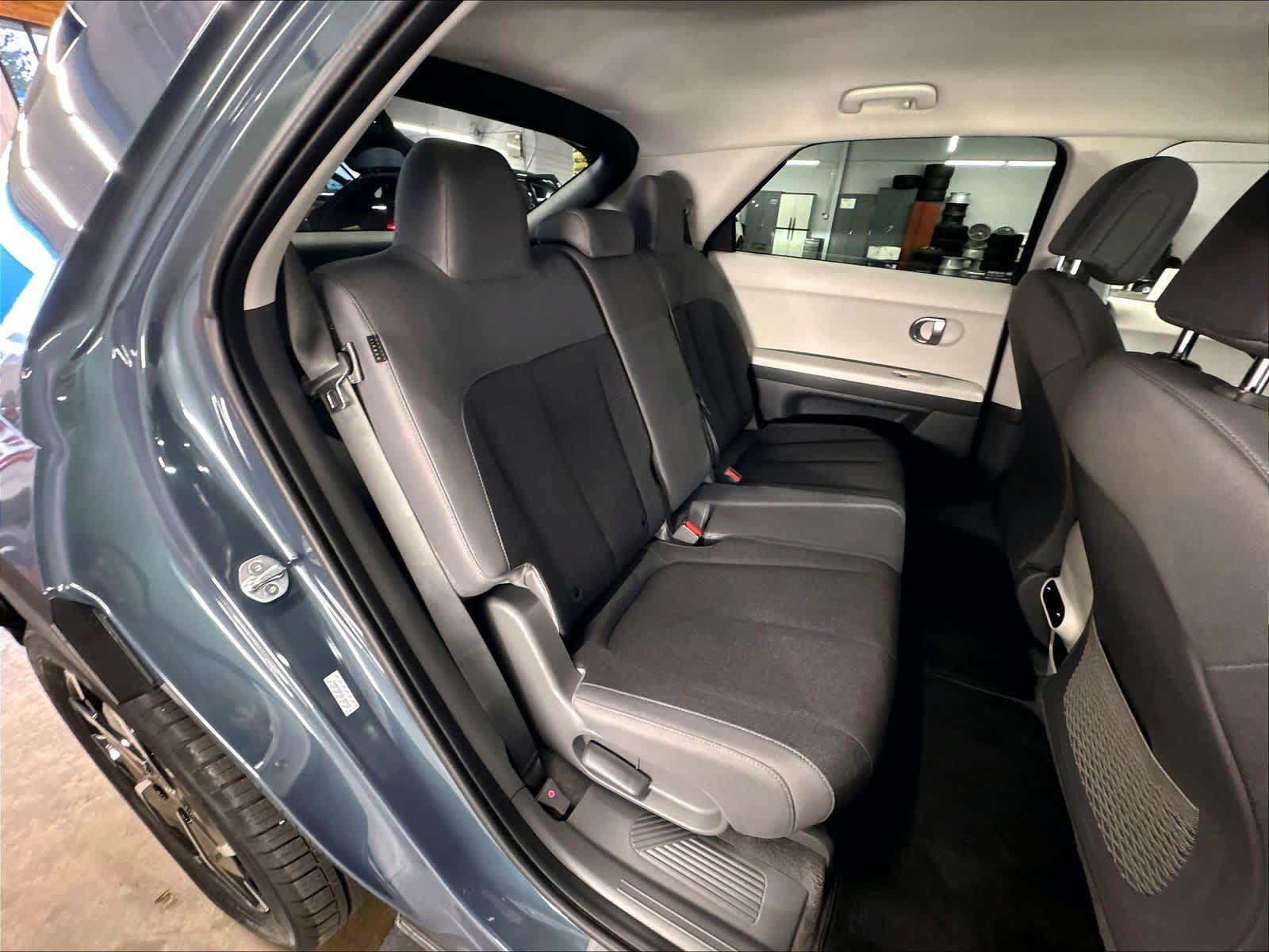 Used 2024 Hyundai Ioniq 5 SE RWD image 28