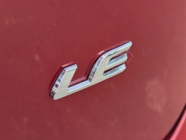 Used 2022 Toyota Corolla LE image 16