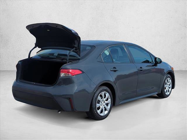 Used 2024 Toyota Corolla LE FWD image 5