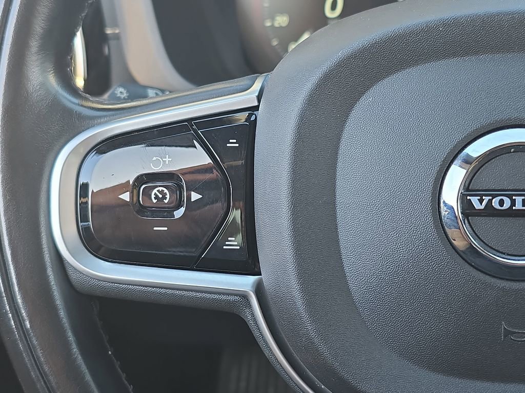Used 2018 Volvo XC60 T6 Inscription w/ Luxury Seat Package image 20