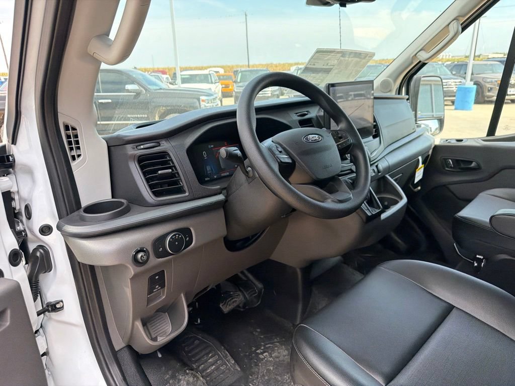 New 2026 Ford Transit 150 148 Medium Roof AWD image 21