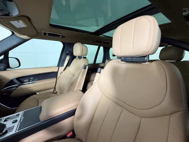 New 2027 Land Rover Range Rover SE AWD/4WD image 5