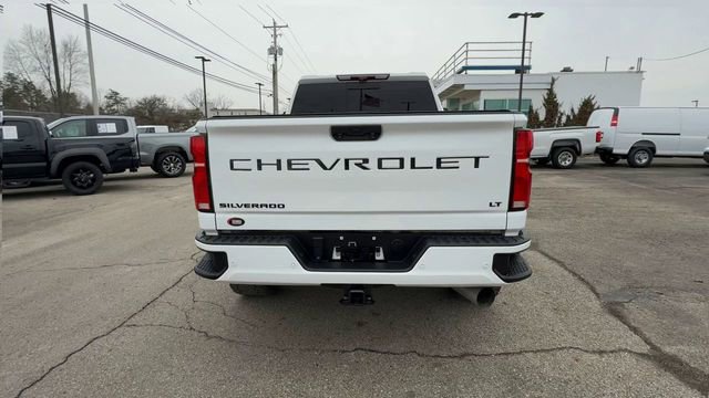 Used 2024 Chevrolet Silverado 3500 LT w/ Z71 Sport Edition image 7