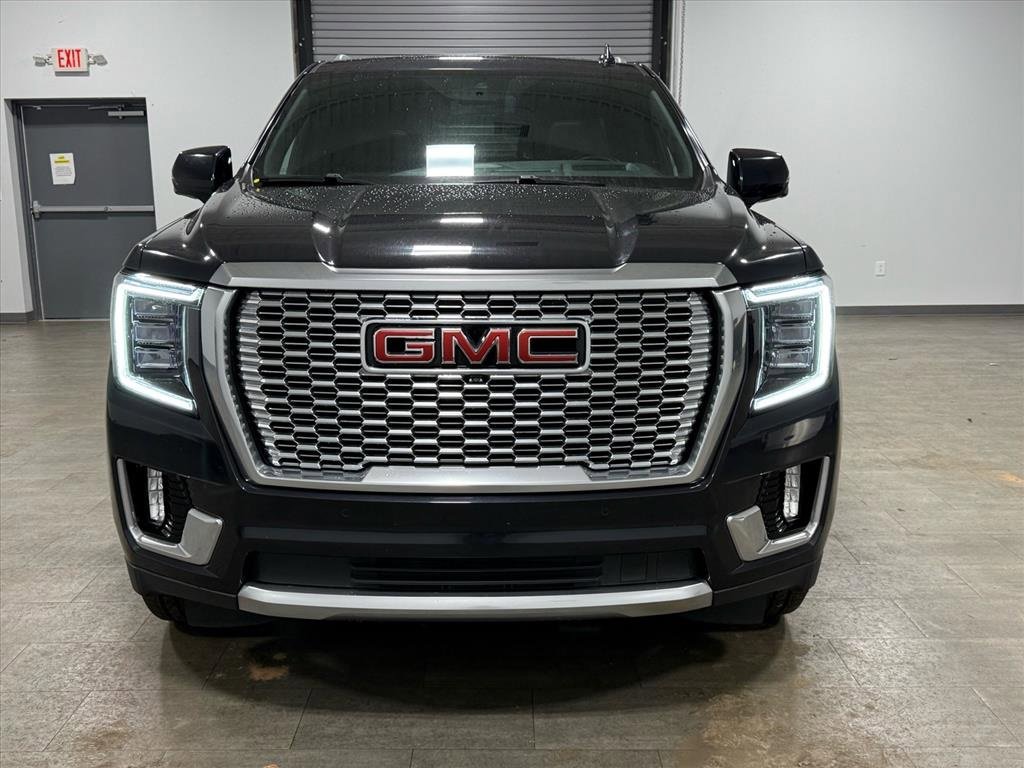 Used 2023 GMC Yukon Denali w/ Max Trailering Package image 9