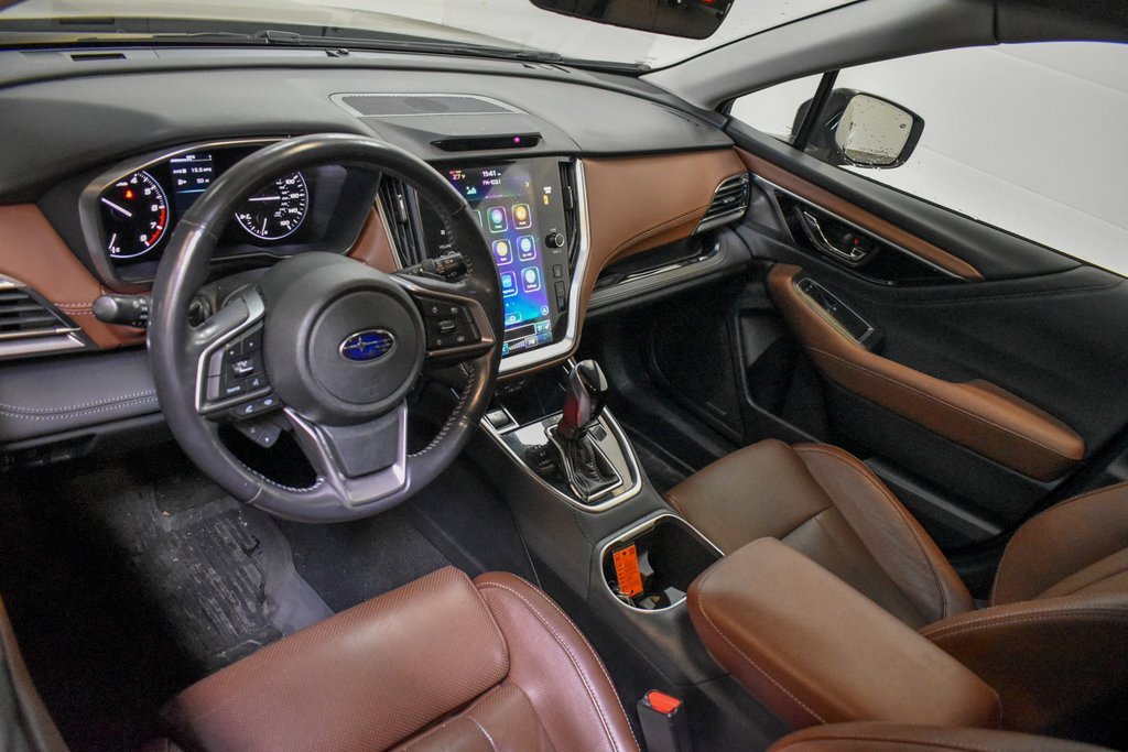 Used 2022 Subaru Outback Touring w/ Popular Package #2 image 16