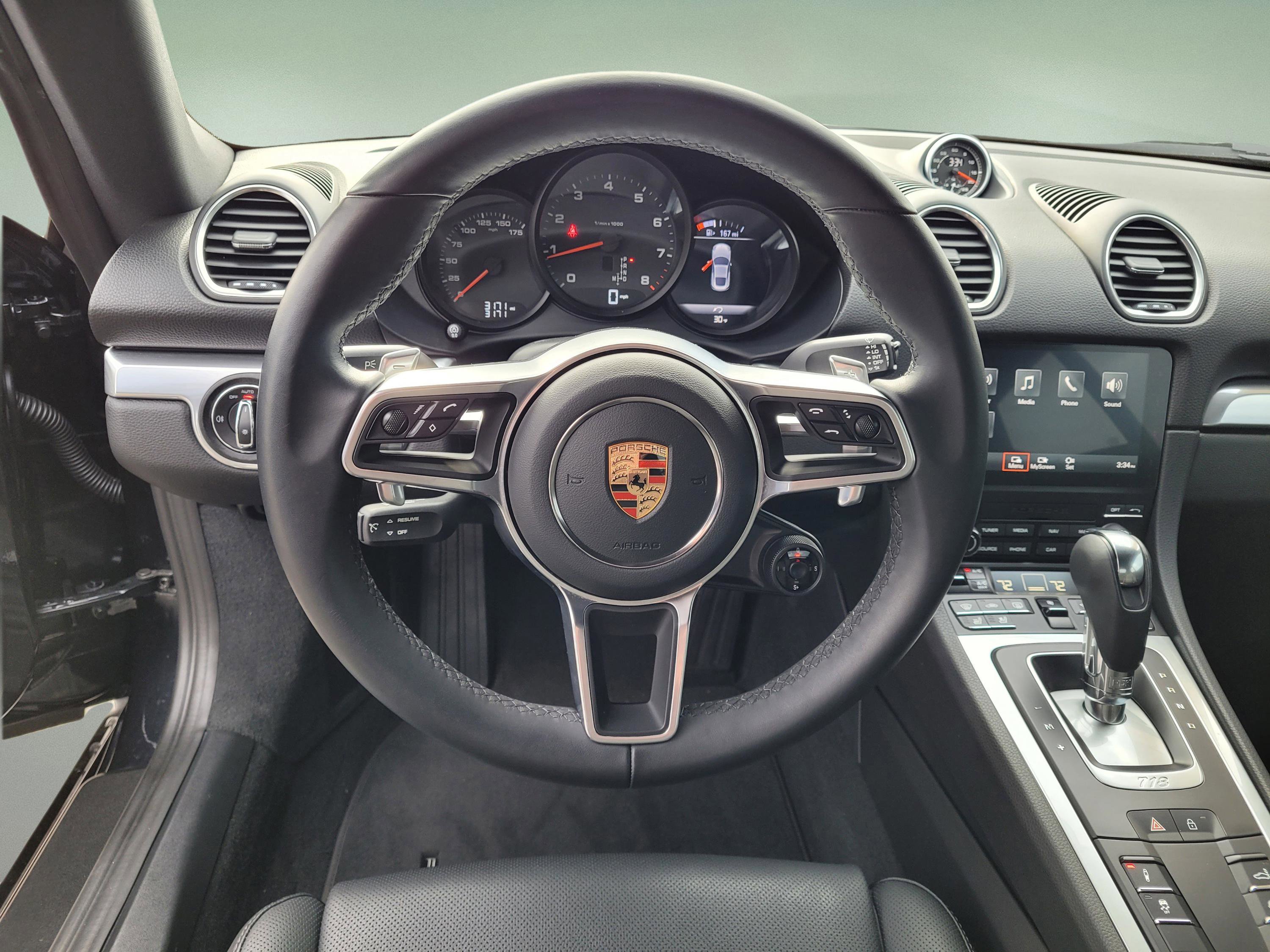 Used 2025 Porsche 718 Cayman image 14