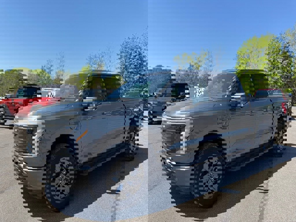 New 2023 Ford F150 Lightning Lariat image 16