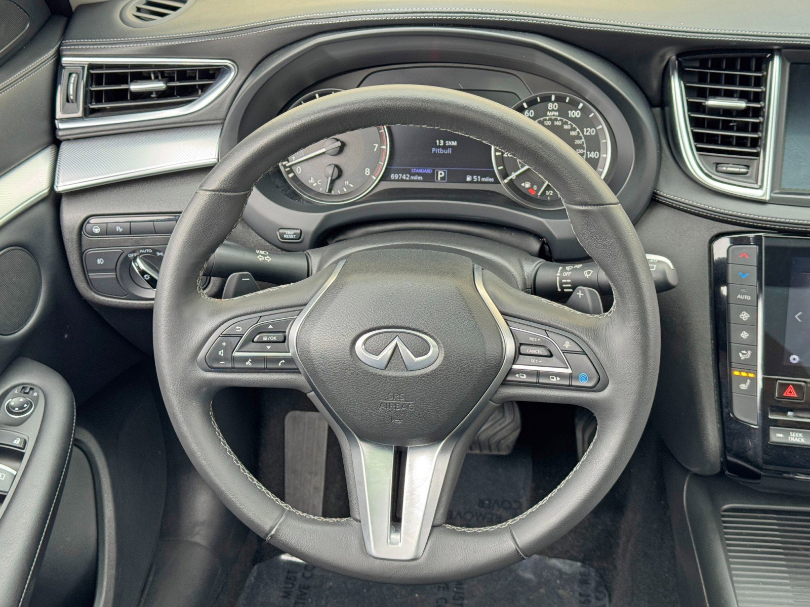 Used 2021 INFINITI QX50 Luxe FWD image 19