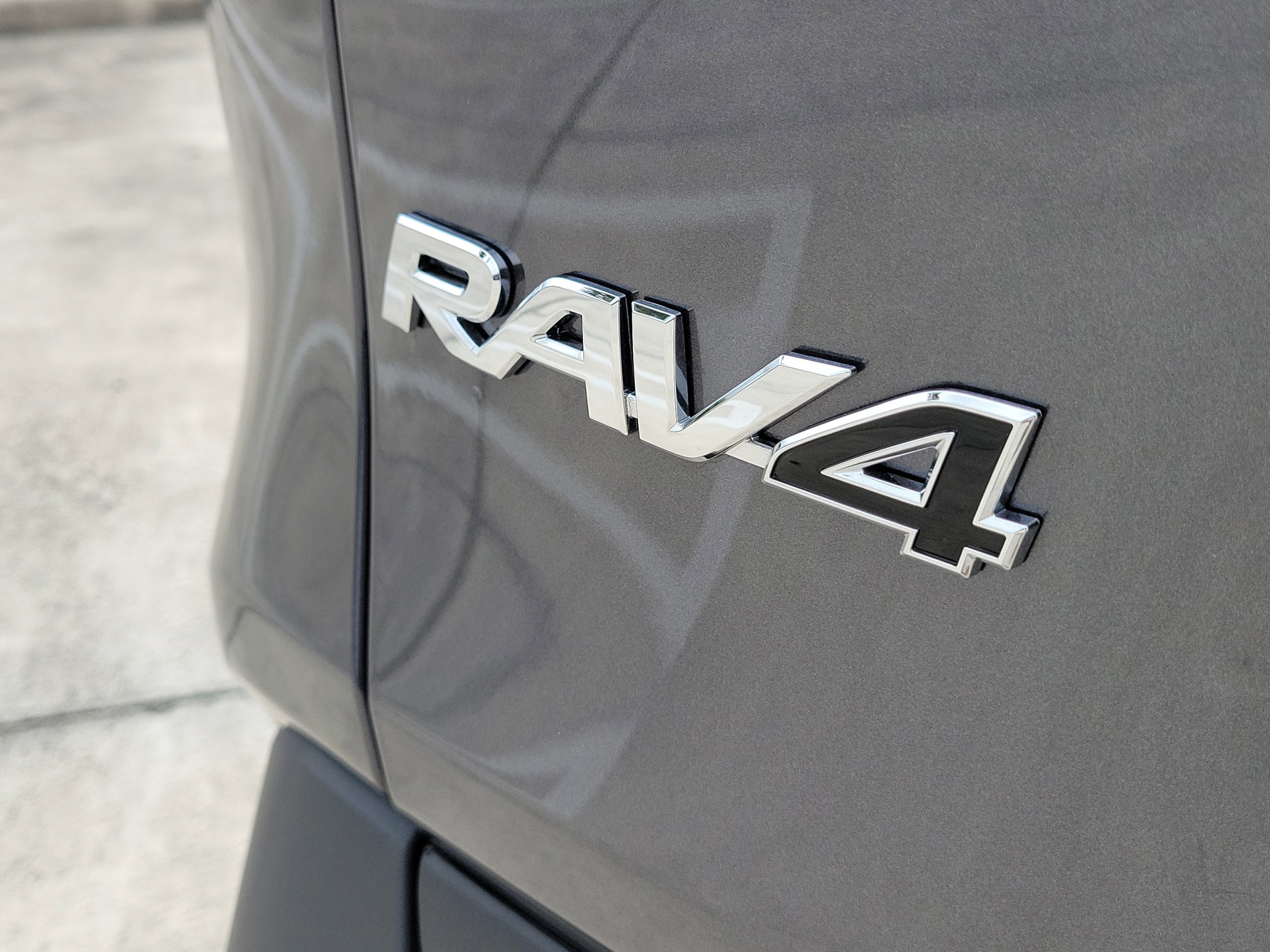 Certified 2025 Toyota RAV4 XLE AWD/4WD image 10