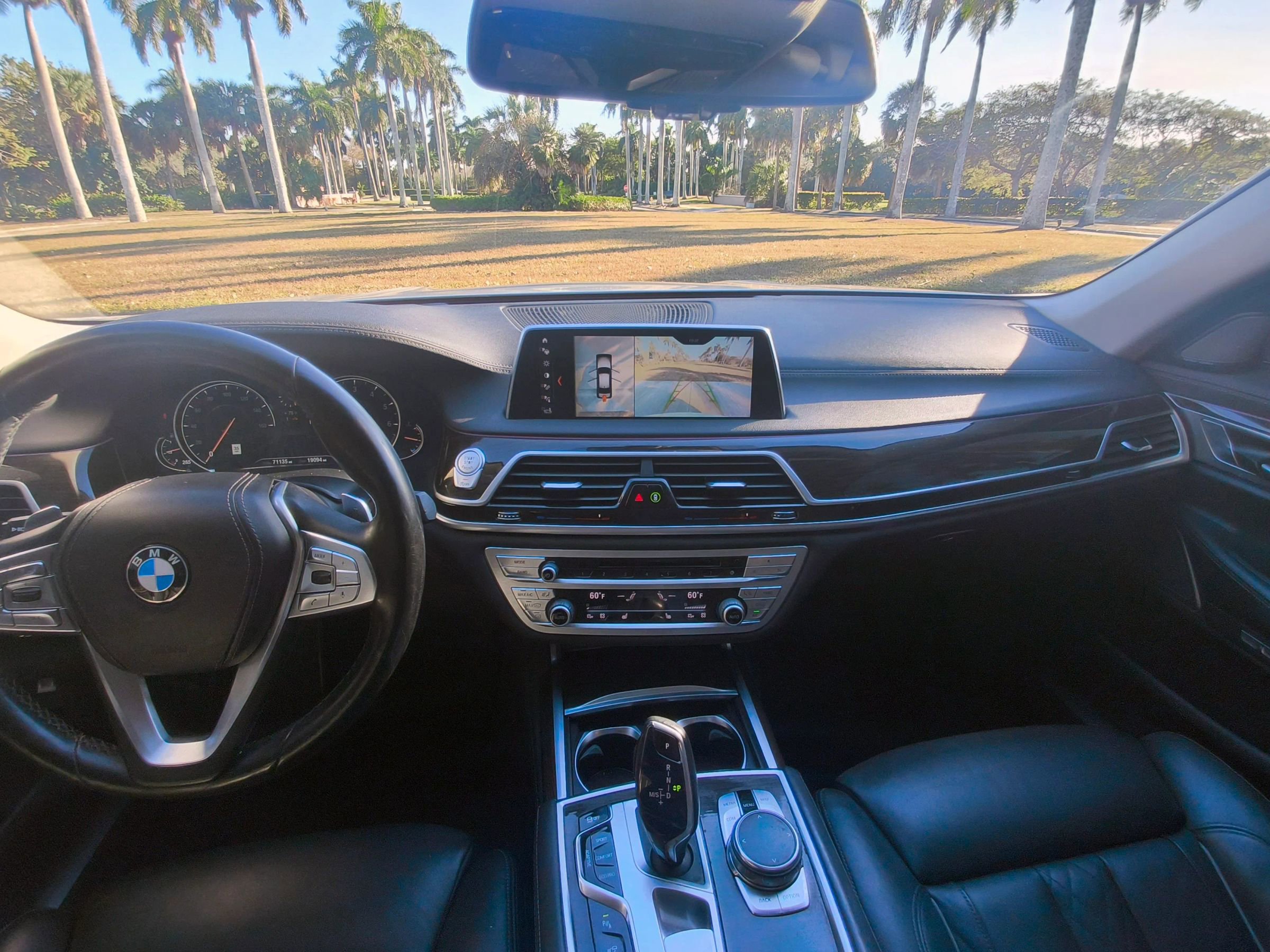 Used 2018 BMW 750i xDrive image 19