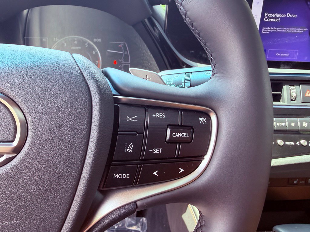 Certified 2024 Lexus ES 350 w/ Premium Package FWD image 19