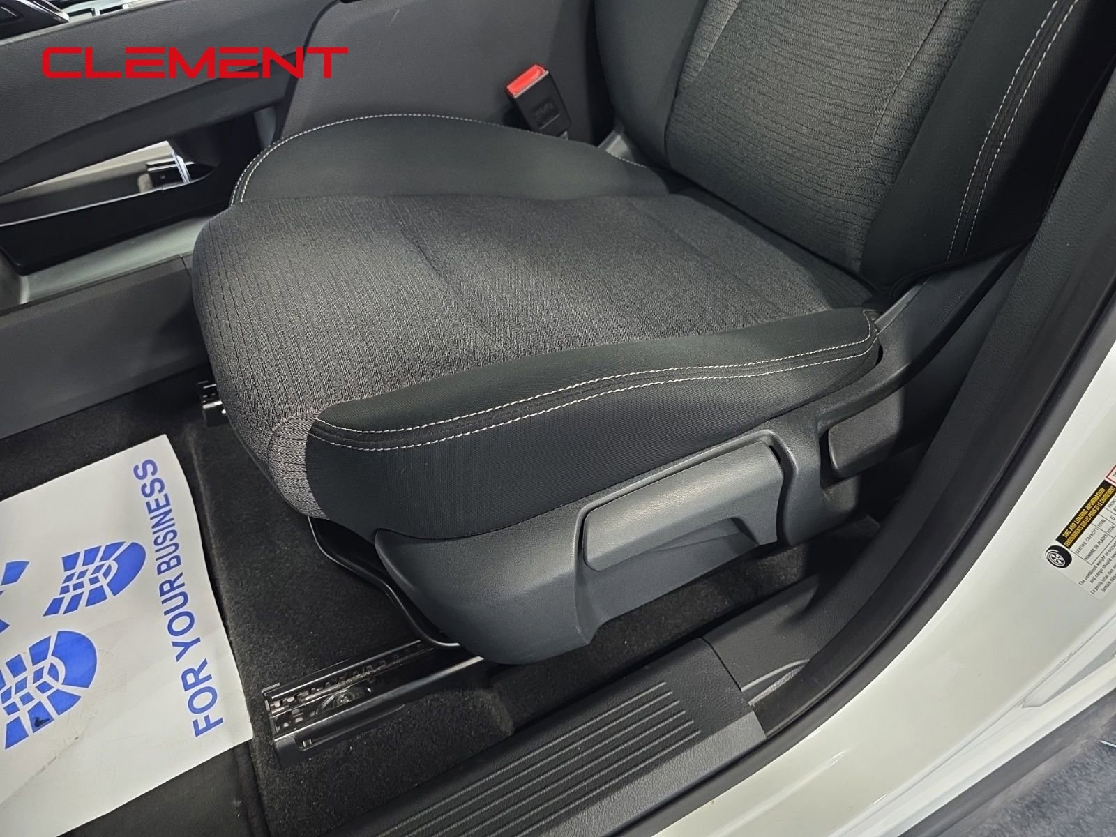 Used 2021 Nissan Rogue S image 25